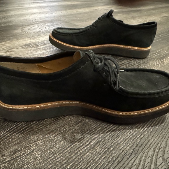 Clarks Artisan Black Shoes - Picture 5 of 5